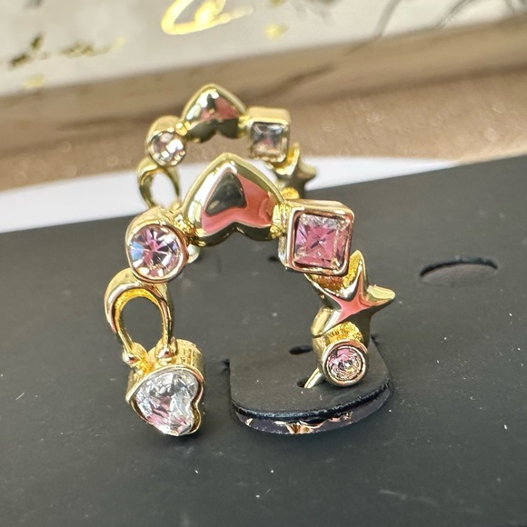 Coach Star, Heart & Mixed Crystal Huggie
Hoop Earrings in Goldtone CY137 - Picture 7 of 9